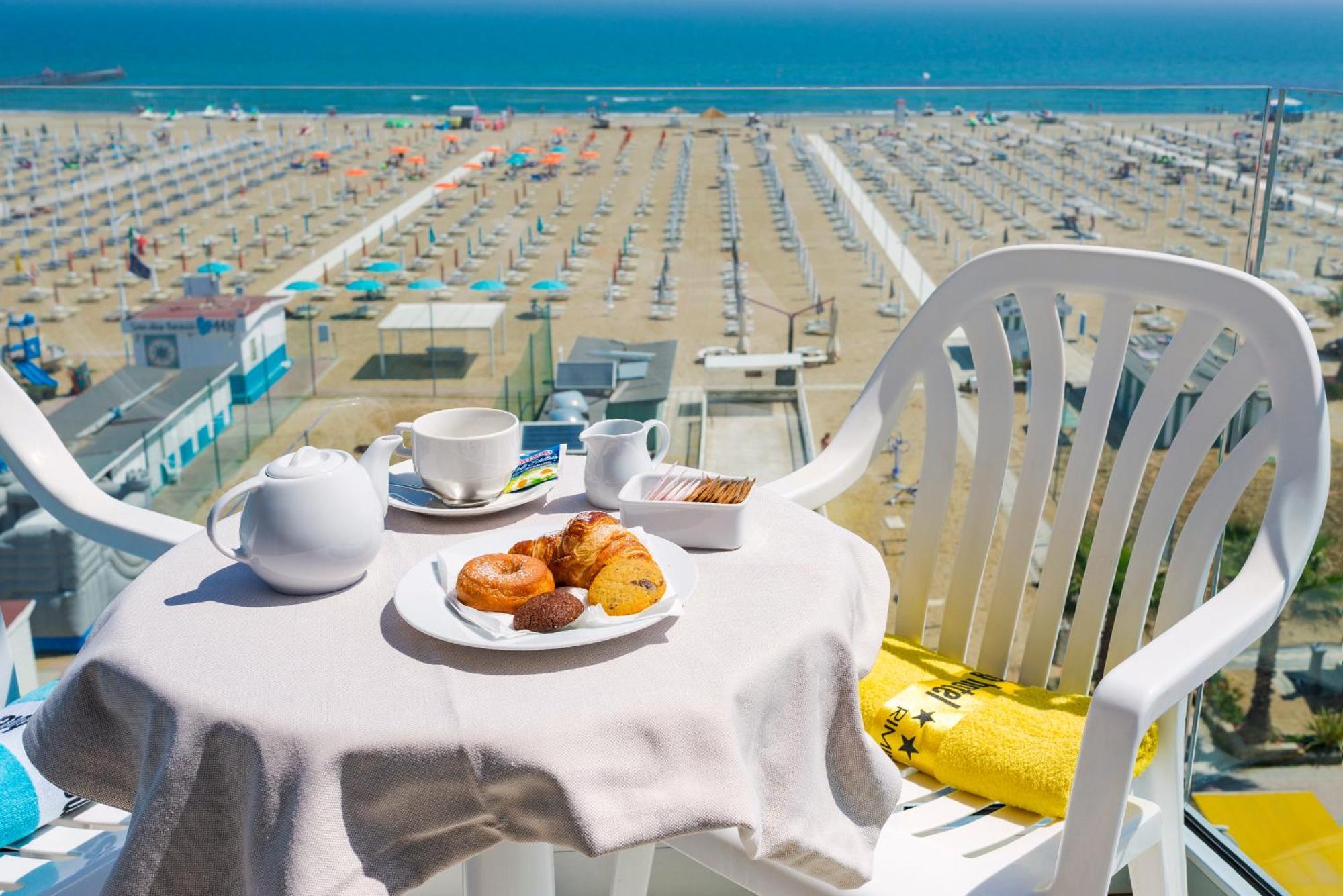 Grand Meeting Hotel Rimini Luaran gambar